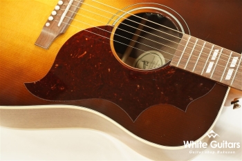 Hummingbird Studio - Walnat Burst